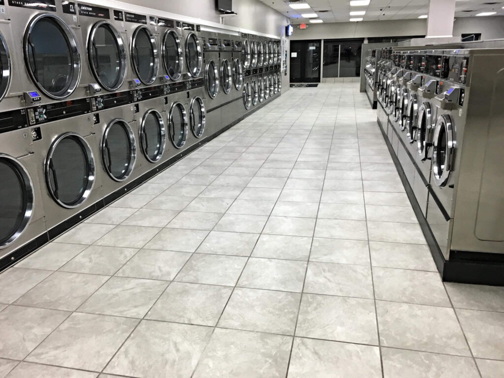 Well-lit laundromat open early and late in New Hope